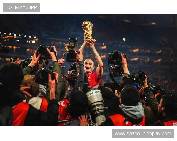 追忆绿茵巨星米歇尔辉煌岁月与传奇足球人生